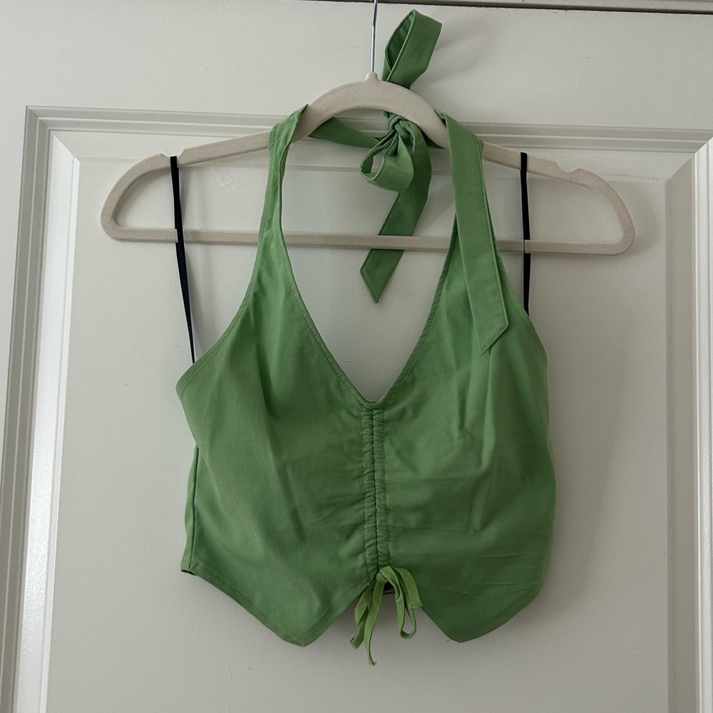 green crop top